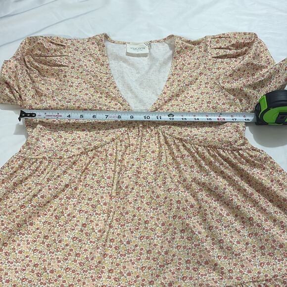 Tuckernuck Hyacinth House Womens XS Ditsy Floral Puff Sleeve Tiered Mini Dress - Picture 7 of 8